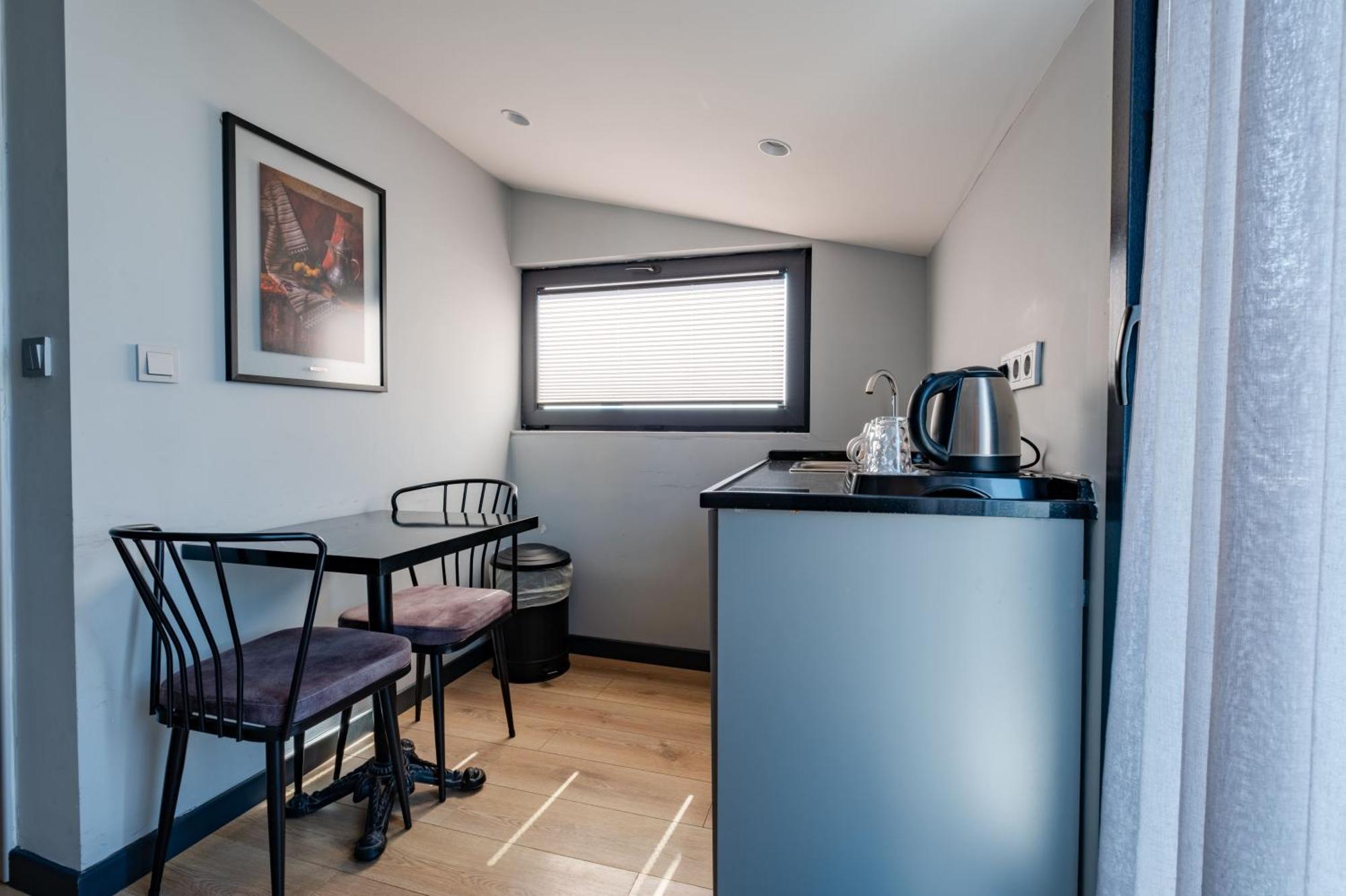 The Row Taksim Hotel Истанбул Екстериор снимка